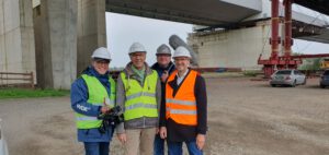 Das Team des WDR mit unserem Geschäftsführer Christian Garms auf einer Baustelle